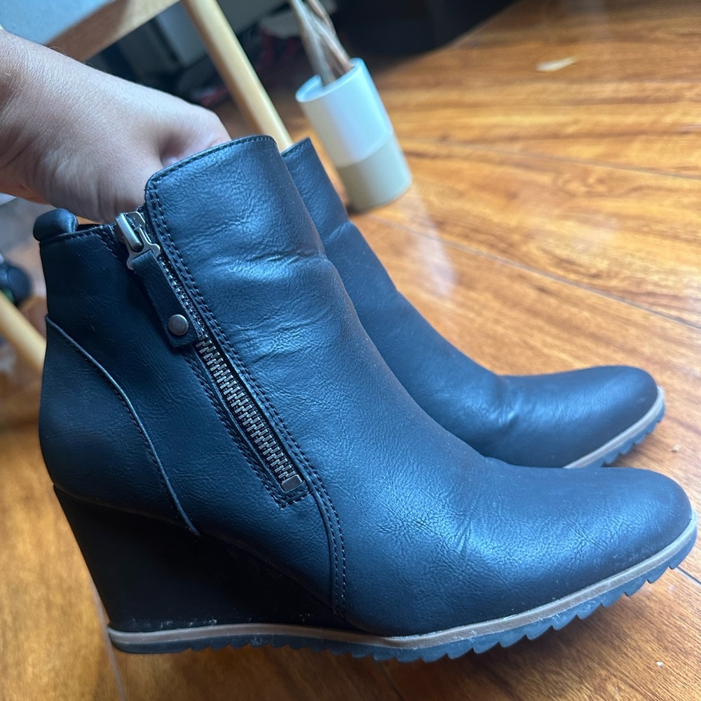 Naturalizer Soul haley wedge ankle bootie